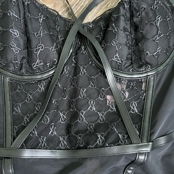 Victoria's Secret Black Strappy Lace Bodysuit - Picture 7 of 14